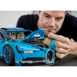 LEGO Technic, Bugatti Chiron 42083 - imagine 6