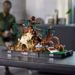 LEGO Star Wars, Diorama antrenamentului Jedi de pe Dagobah 75330 - imagine 2