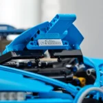LEGO Technic, Bugatti Chiron 42083 - imagine 3
