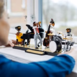 LEGO Ideas, Cvartet de jazz 21334 - imagine 2