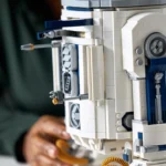 LEGO Star Wars, R2-D2 75308 - imagine 3