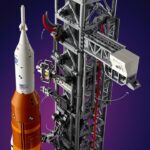 LEGO Icons, Sistemul de lansare spatiala Artemis al NASA 10341 - imagine 2