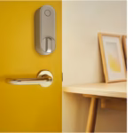 Incuietoarea inteligenta Yale Linus L2, Sliver - imagine 3